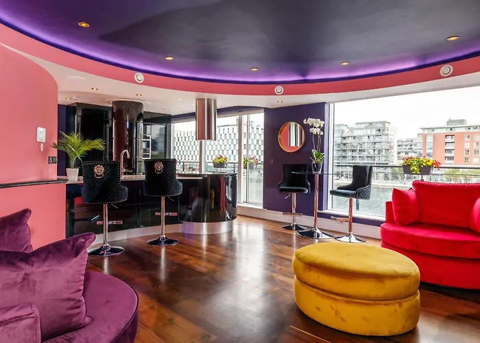 The Curve, Millennium Tower Apartment