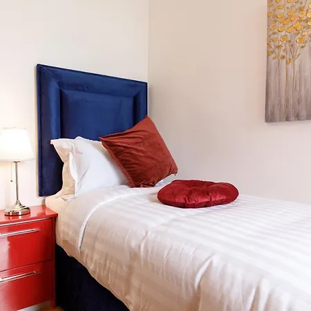 The Curve, Millennium Tower * Dublin