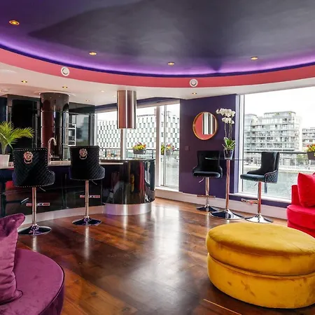 The Curve, Millennium Tower Apartment