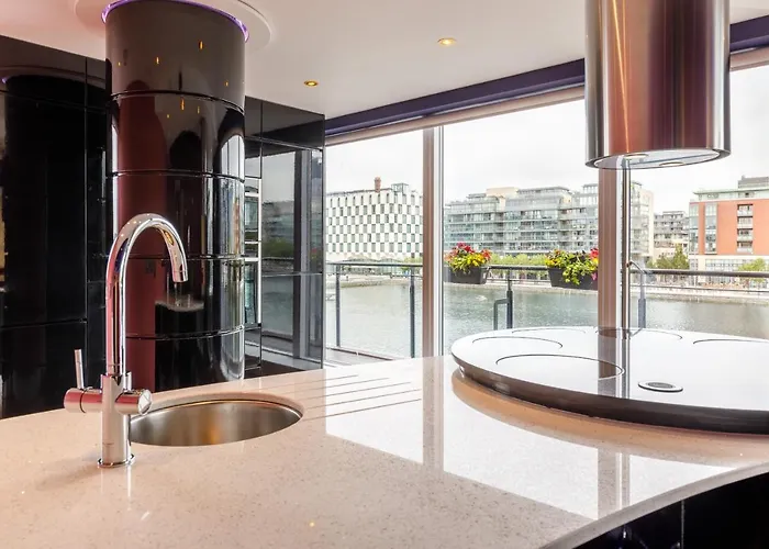 Appartement The Curve, Millennium Tower