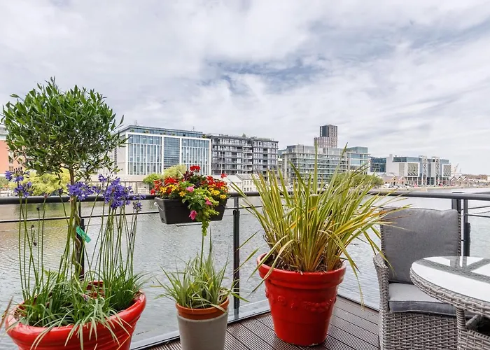 The Curve, Millennium Tower * Dublin